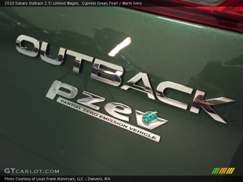 Cypress Green Pearl / Warm Ivory 2010 Subaru Outback 2.5i Limited Wagon