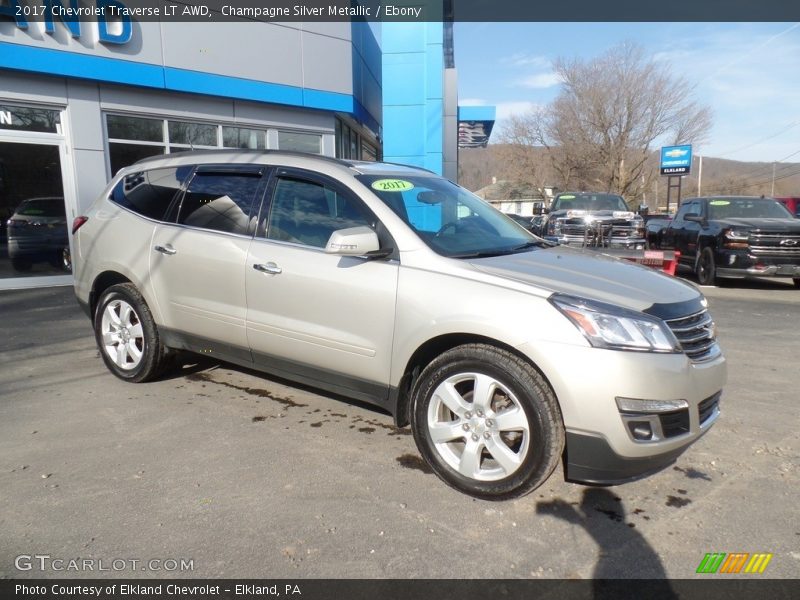 Champagne Silver Metallic / Ebony 2017 Chevrolet Traverse LT AWD