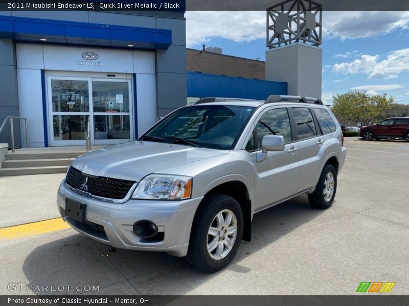 Quick Silver Metallic / Black 2011 Mitsubishi Endeavor LS