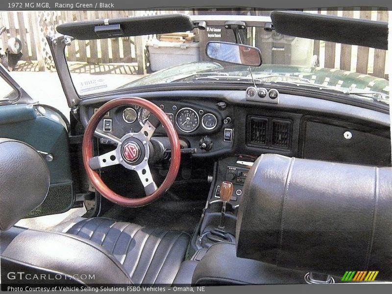 Dashboard of 1972 MGB 