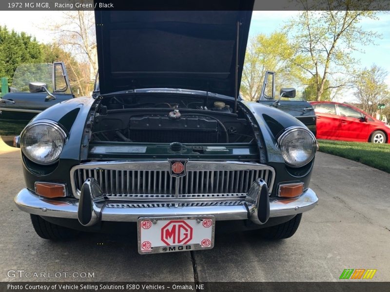 Racing Green / Black 1972 MG MGB