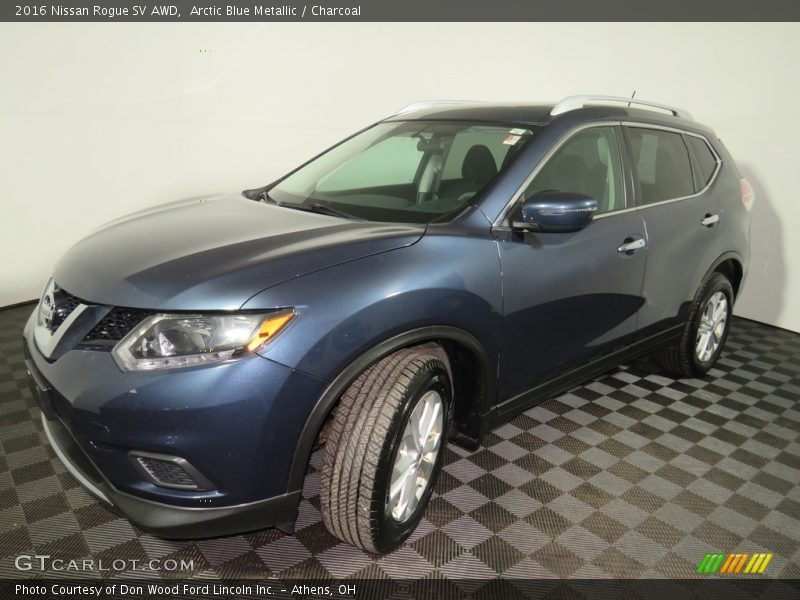Arctic Blue Metallic / Charcoal 2016 Nissan Rogue SV AWD