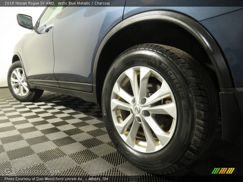 Arctic Blue Metallic / Charcoal 2016 Nissan Rogue SV AWD