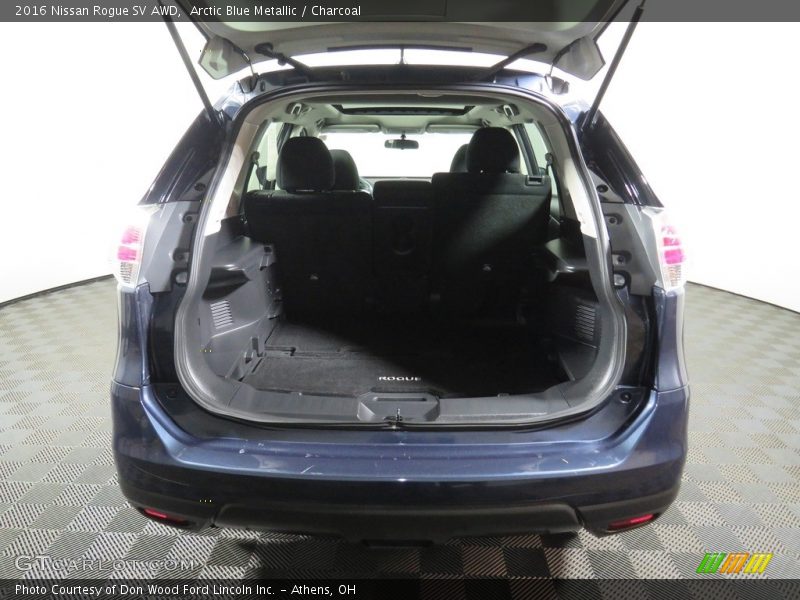 Arctic Blue Metallic / Charcoal 2016 Nissan Rogue SV AWD