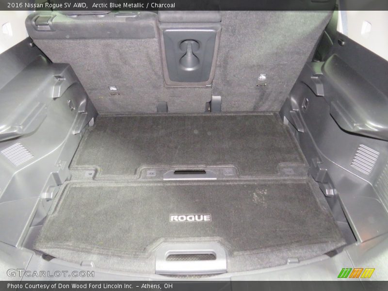 Arctic Blue Metallic / Charcoal 2016 Nissan Rogue SV AWD