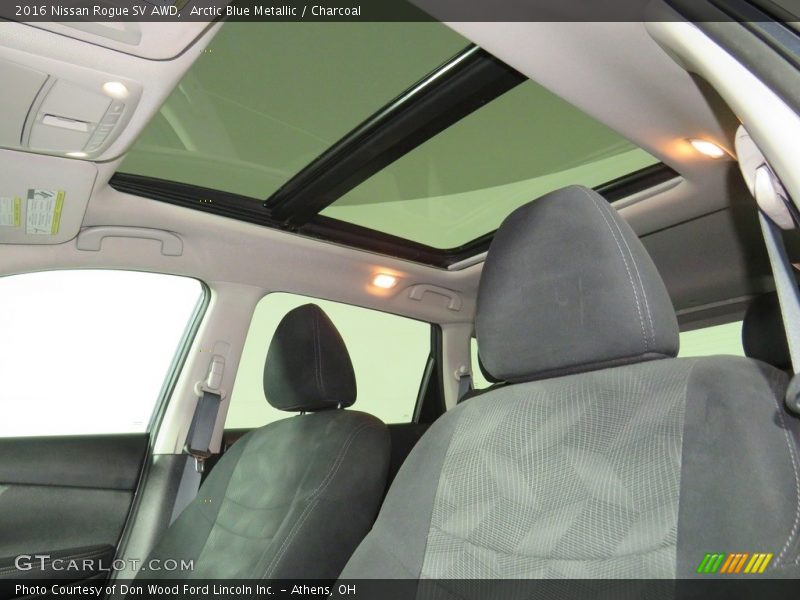 Arctic Blue Metallic / Charcoal 2016 Nissan Rogue SV AWD