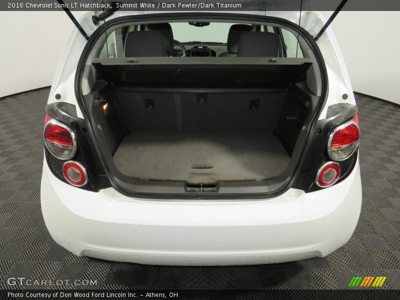 Summit White / Dark Pewter/Dark Titanium 2016 Chevrolet Sonic LT Hatchback