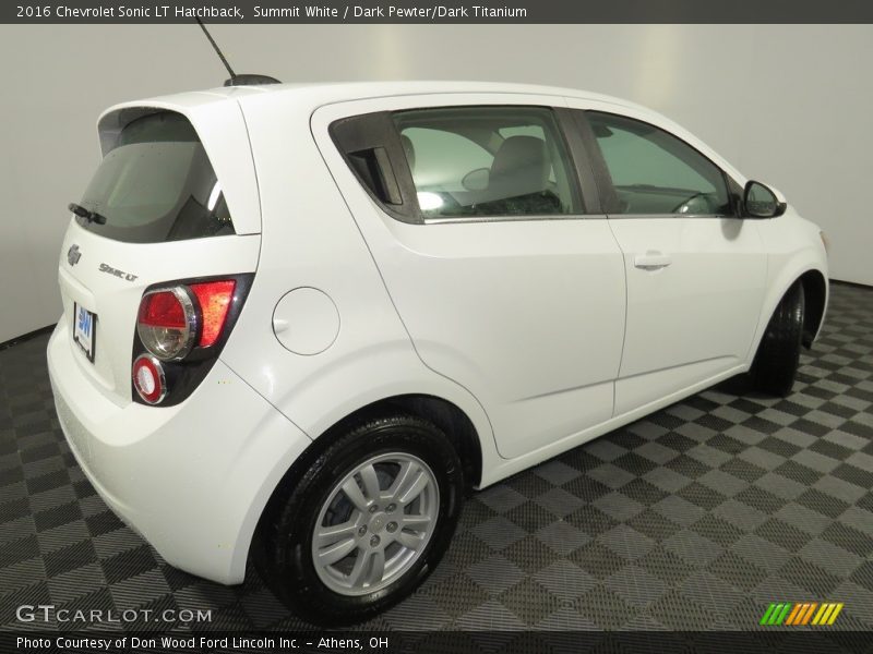Summit White / Dark Pewter/Dark Titanium 2016 Chevrolet Sonic LT Hatchback