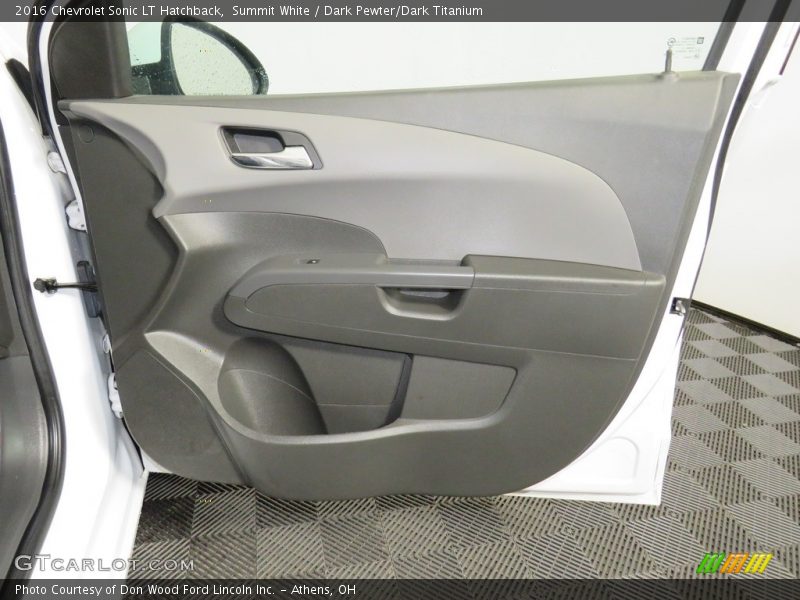 Summit White / Dark Pewter/Dark Titanium 2016 Chevrolet Sonic LT Hatchback