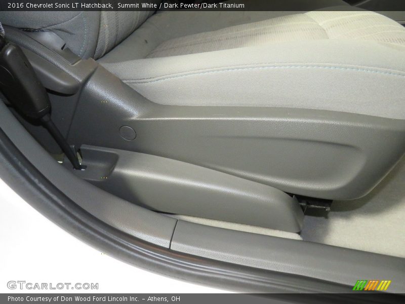 Summit White / Dark Pewter/Dark Titanium 2016 Chevrolet Sonic LT Hatchback