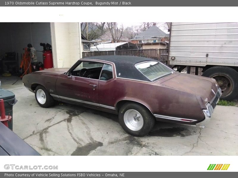  1970 Cutlass Supreme Hardtop Coupe Bugundy Mist