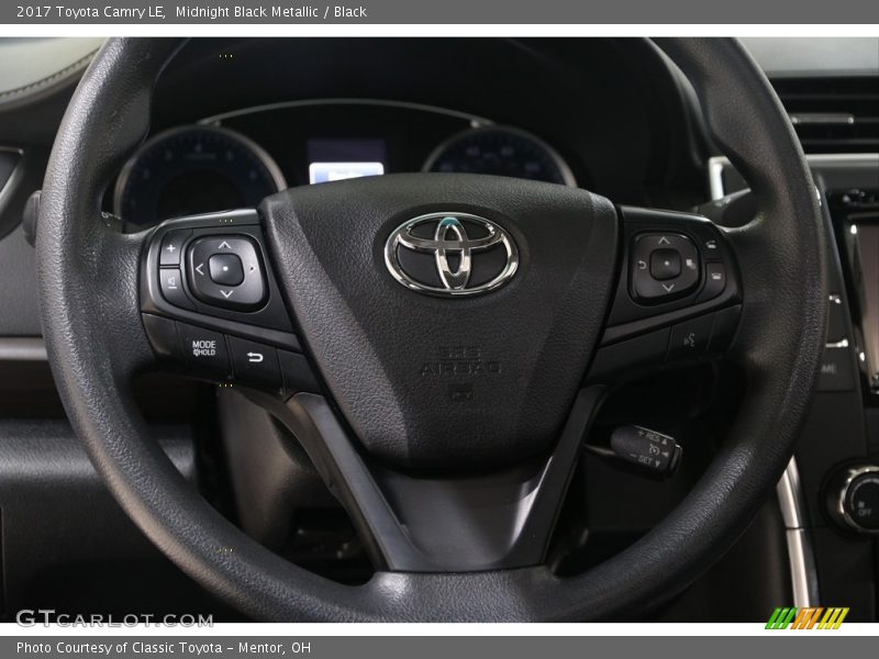 Midnight Black Metallic / Black 2017 Toyota Camry LE