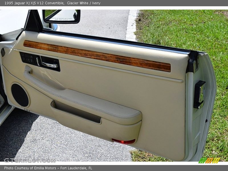 Door Panel of 1995 XJ XJS V12 Convertible