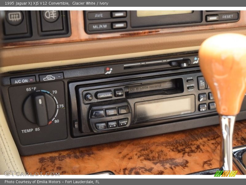 Audio System of 1995 XJ XJS V12 Convertible