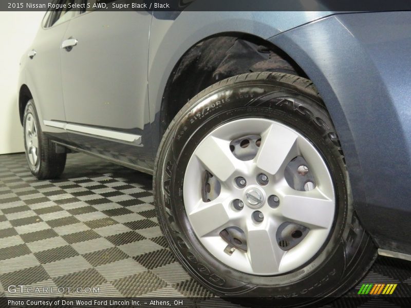 Super Black / Black 2015 Nissan Rogue Select S AWD