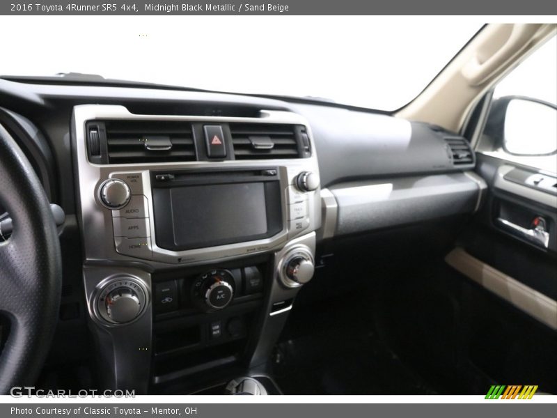 Midnight Black Metallic / Sand Beige 2016 Toyota 4Runner SR5 4x4