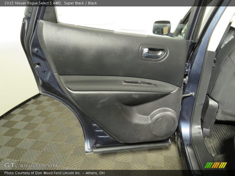 Super Black / Black 2015 Nissan Rogue Select S AWD