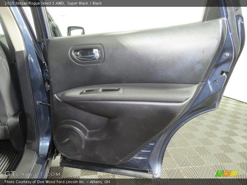 Super Black / Black 2015 Nissan Rogue Select S AWD