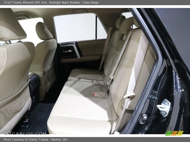 Midnight Black Metallic / Sand Beige 2016 Toyota 4Runner SR5 4x4