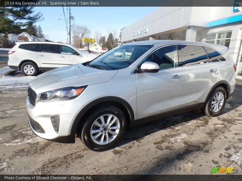 Sparkling Silver / Satin Black 2019 Kia Sorento LX V6