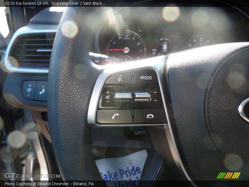 Sparkling Silver / Satin Black 2019 Kia Sorento LX V6