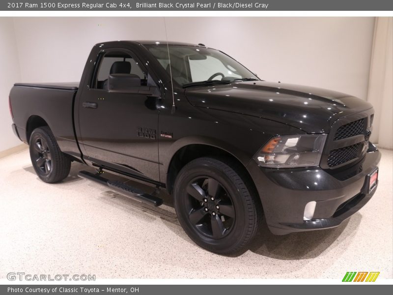  2017 1500 Express Regular Cab 4x4 Brilliant Black Crystal Pearl