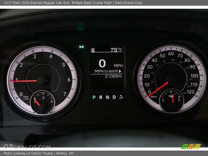  2017 1500 Express Regular Cab 4x4 Express Regular Cab 4x4 Gauges