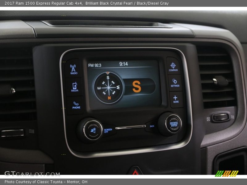 Controls of 2017 1500 Express Regular Cab 4x4