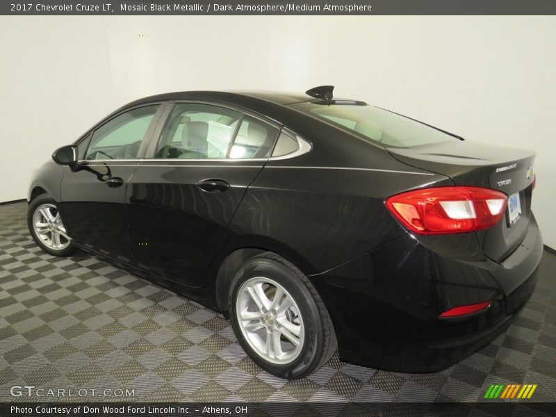 Mosaic Black Metallic / Dark Atmosphere/Medium Atmosphere 2017 Chevrolet Cruze LT