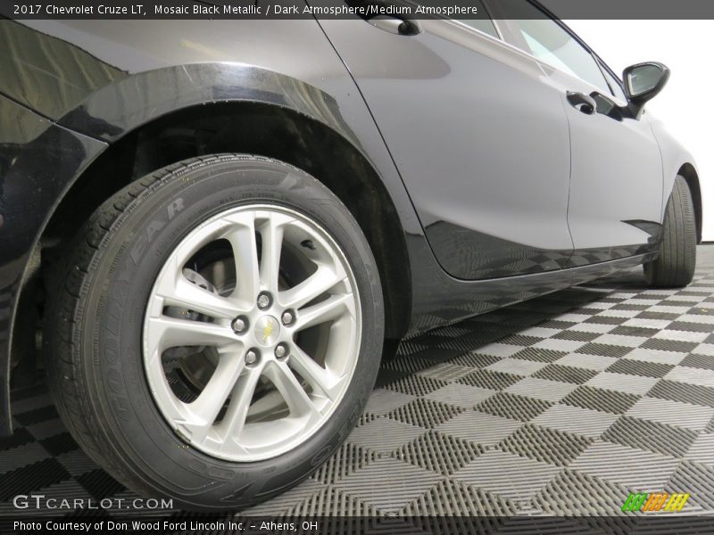 Mosaic Black Metallic / Dark Atmosphere/Medium Atmosphere 2017 Chevrolet Cruze LT