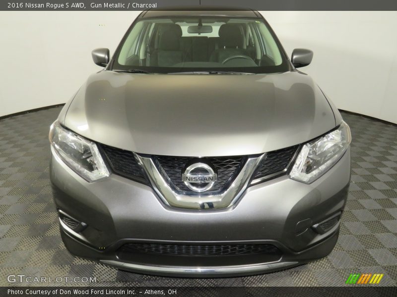 Gun Metallic / Charcoal 2016 Nissan Rogue S AWD