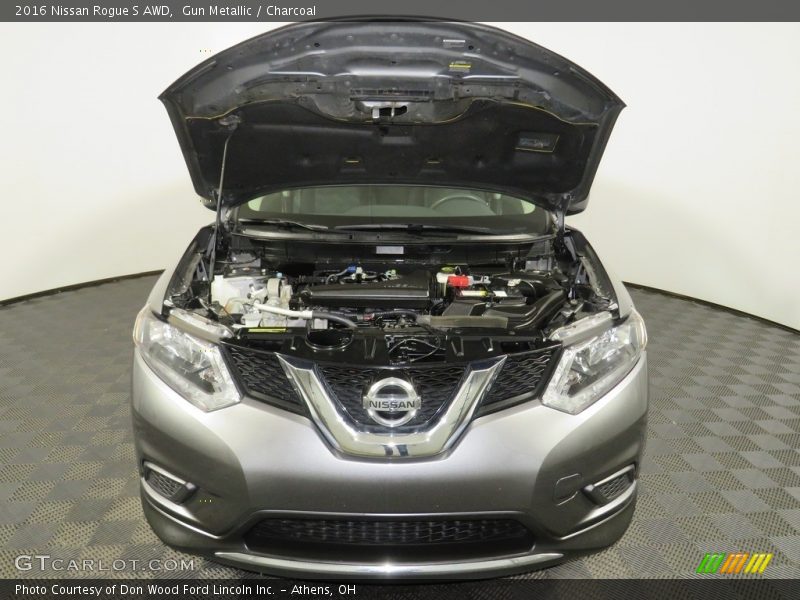 Gun Metallic / Charcoal 2016 Nissan Rogue S AWD