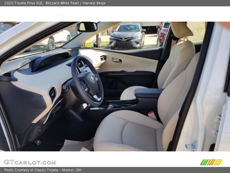 Blizzard White Pearl / Harvest Beige 2020 Toyota Prius XLE
