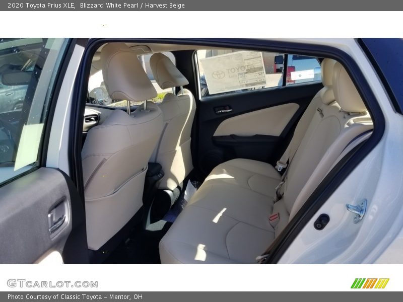 Blizzard White Pearl / Harvest Beige 2020 Toyota Prius XLE