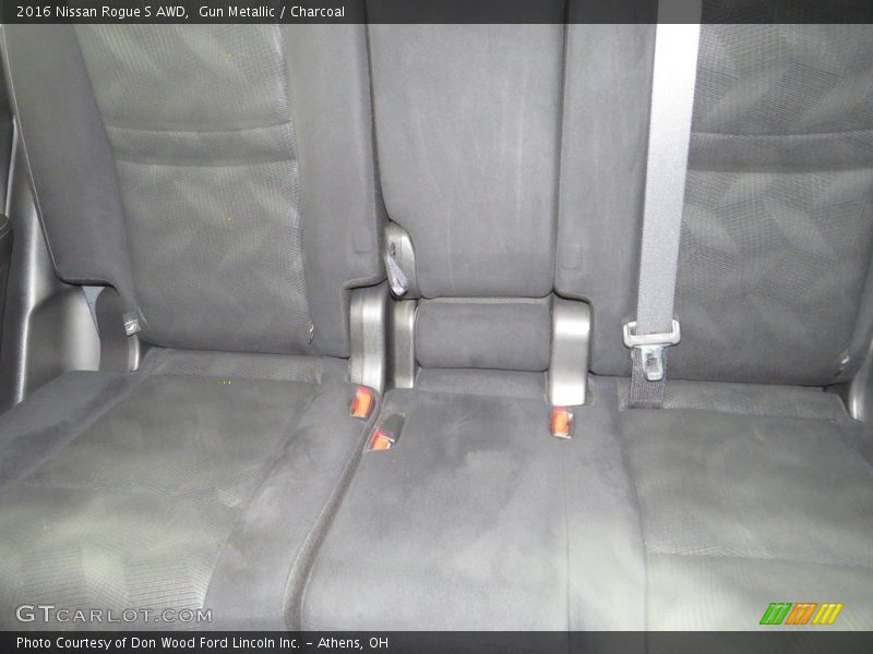 Gun Metallic / Charcoal 2016 Nissan Rogue S AWD