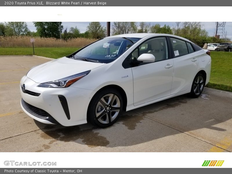 Blizzard White Pearl / Harvest Beige 2020 Toyota Prius XLE