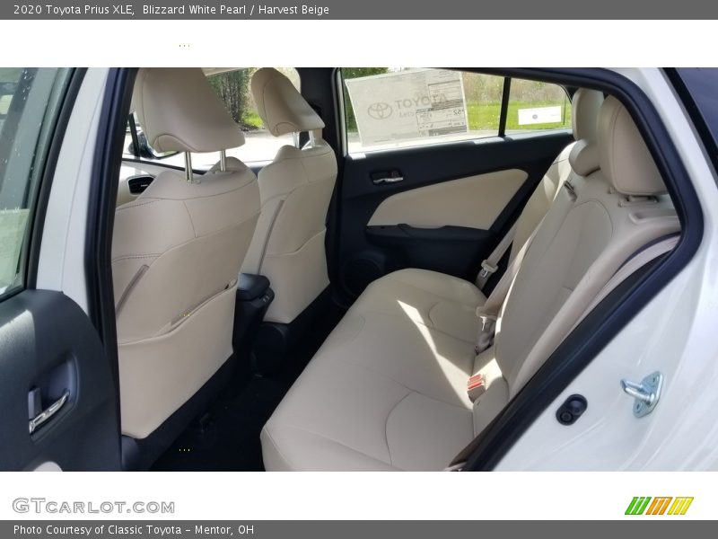 Blizzard White Pearl / Harvest Beige 2020 Toyota Prius XLE