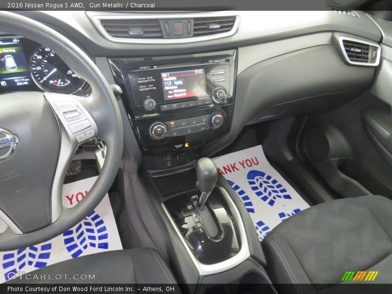 Gun Metallic / Charcoal 2016 Nissan Rogue S AWD