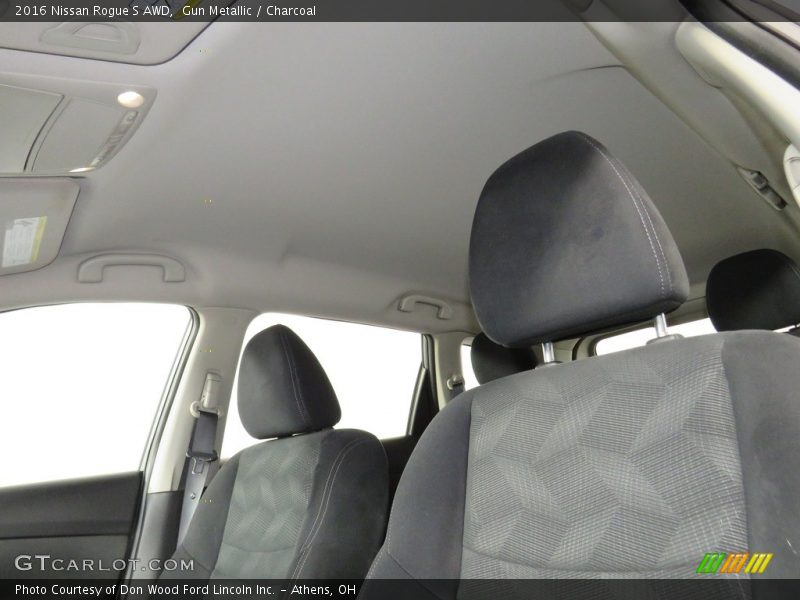 Gun Metallic / Charcoal 2016 Nissan Rogue S AWD