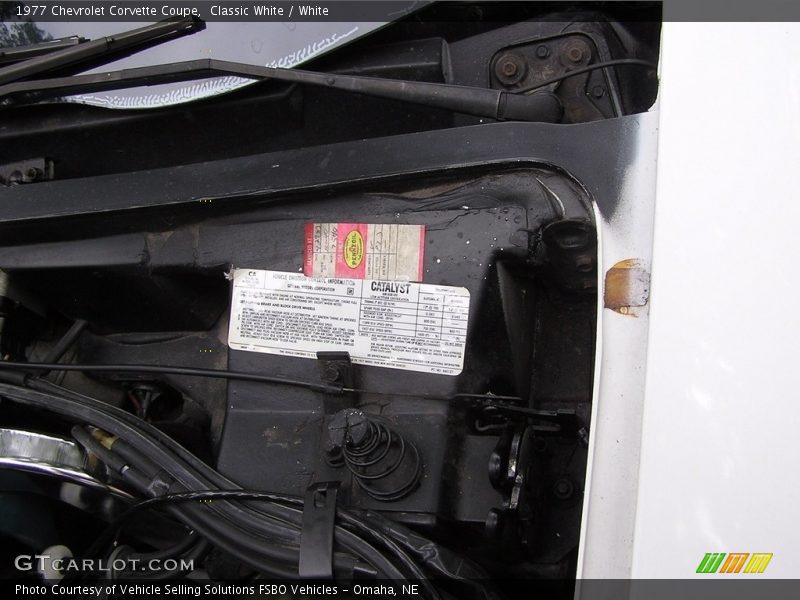Classic White / White 1977 Chevrolet Corvette Coupe