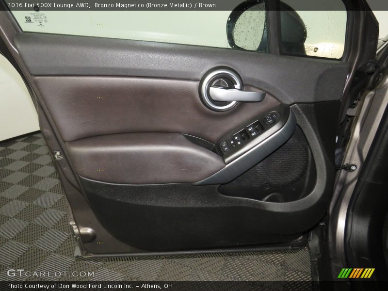 Door Panel of 2016 500X Lounge AWD