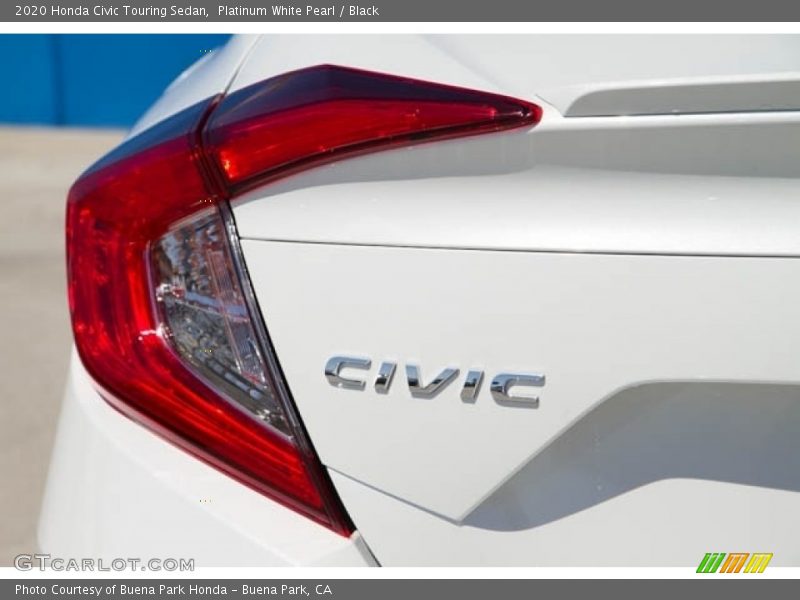 Platinum White Pearl / Black 2020 Honda Civic Touring Sedan