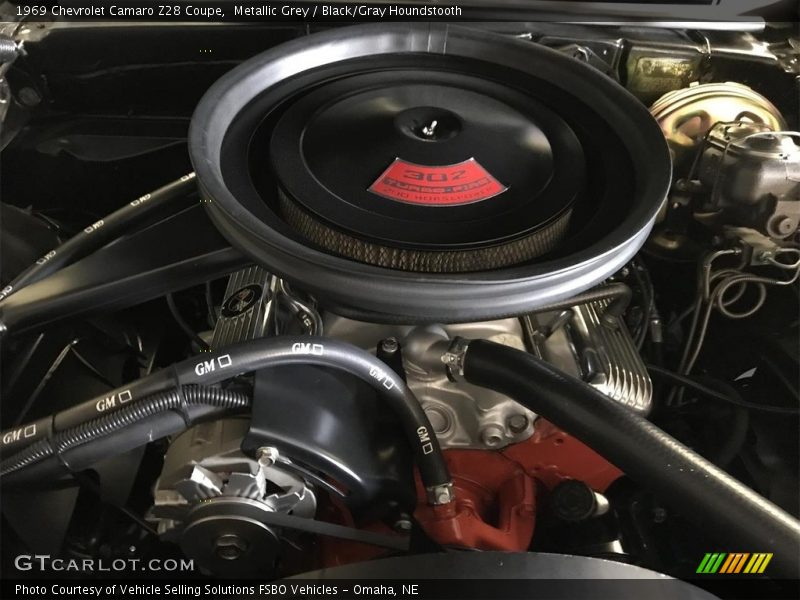  1969 Camaro Z28 Coupe Engine - 302 cid Turbo-Fire OHV 16-Valve V8