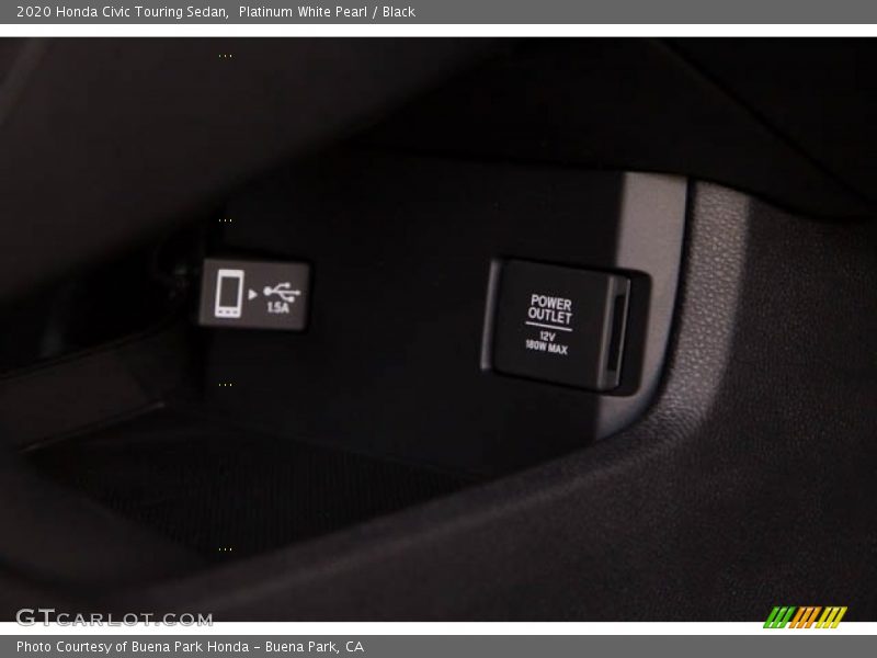 Platinum White Pearl / Black 2020 Honda Civic Touring Sedan