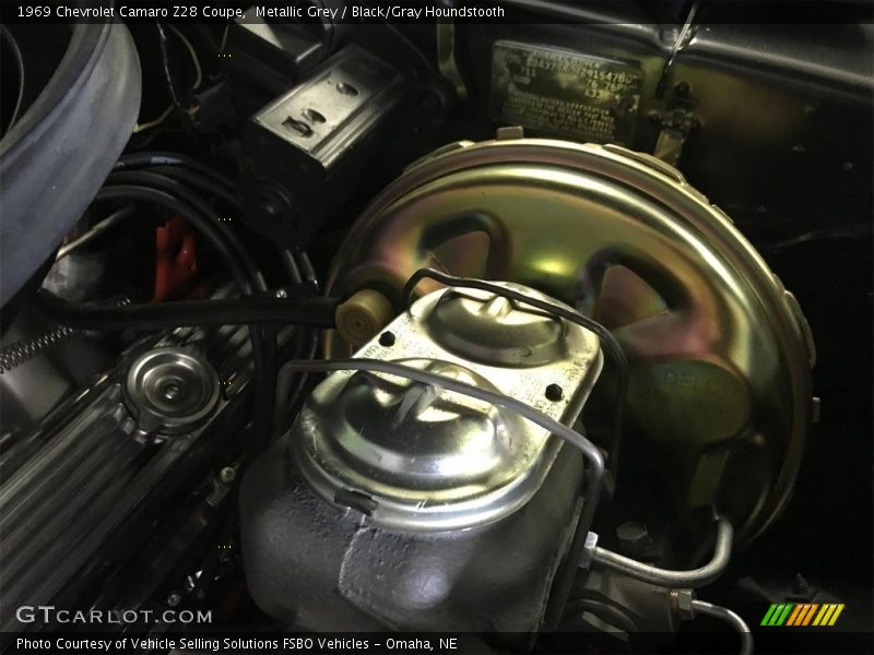 Metallic Grey / Black/Gray Houndstooth 1969 Chevrolet Camaro Z28 Coupe