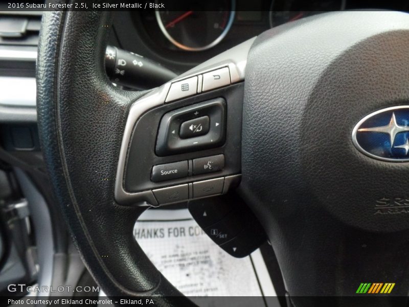 Ice Silver Metallic / Black 2016 Subaru Forester 2.5i