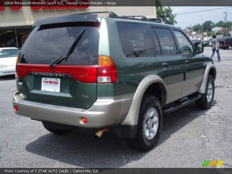 Navajo Green Metallic / Beige 1998 Mitsubishi Montero Sport XLS