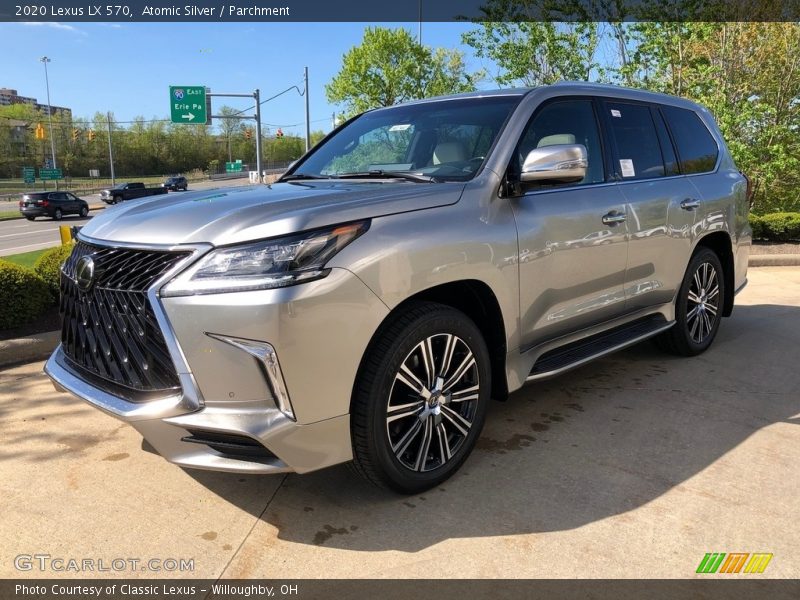 Atomic Silver / Parchment 2020 Lexus LX 570