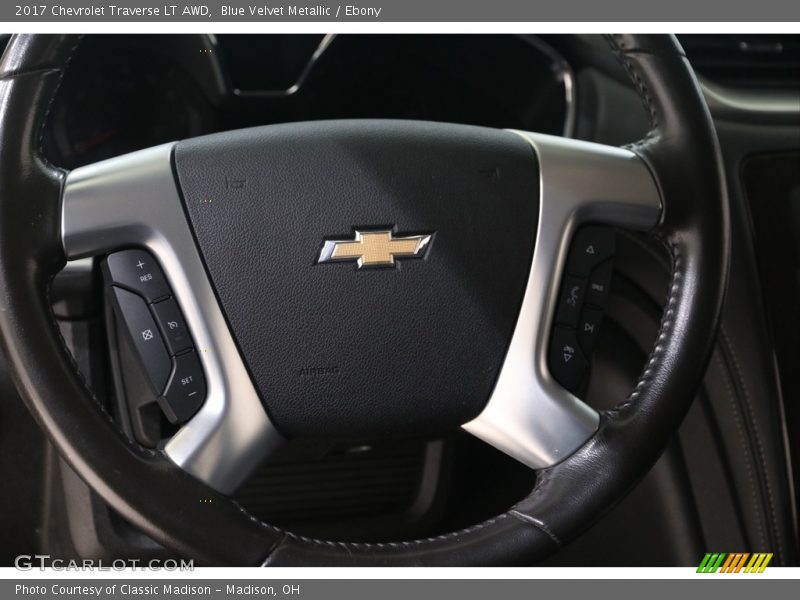 Blue Velvet Metallic / Ebony 2017 Chevrolet Traverse LT AWD
