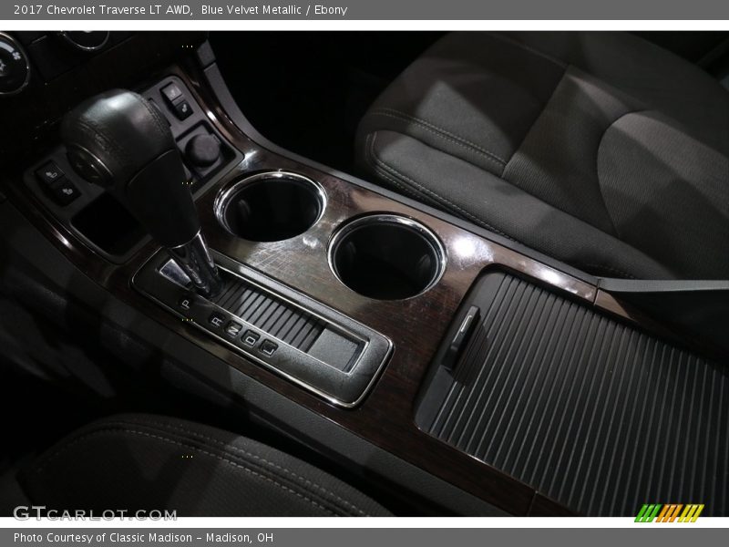 Blue Velvet Metallic / Ebony 2017 Chevrolet Traverse LT AWD